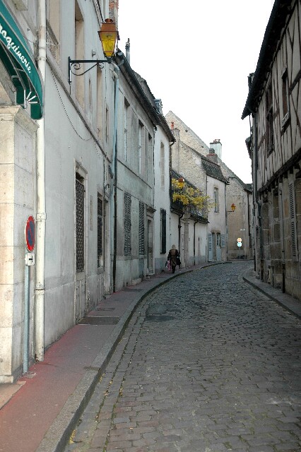 min 2007 12 15 beaune archi 115